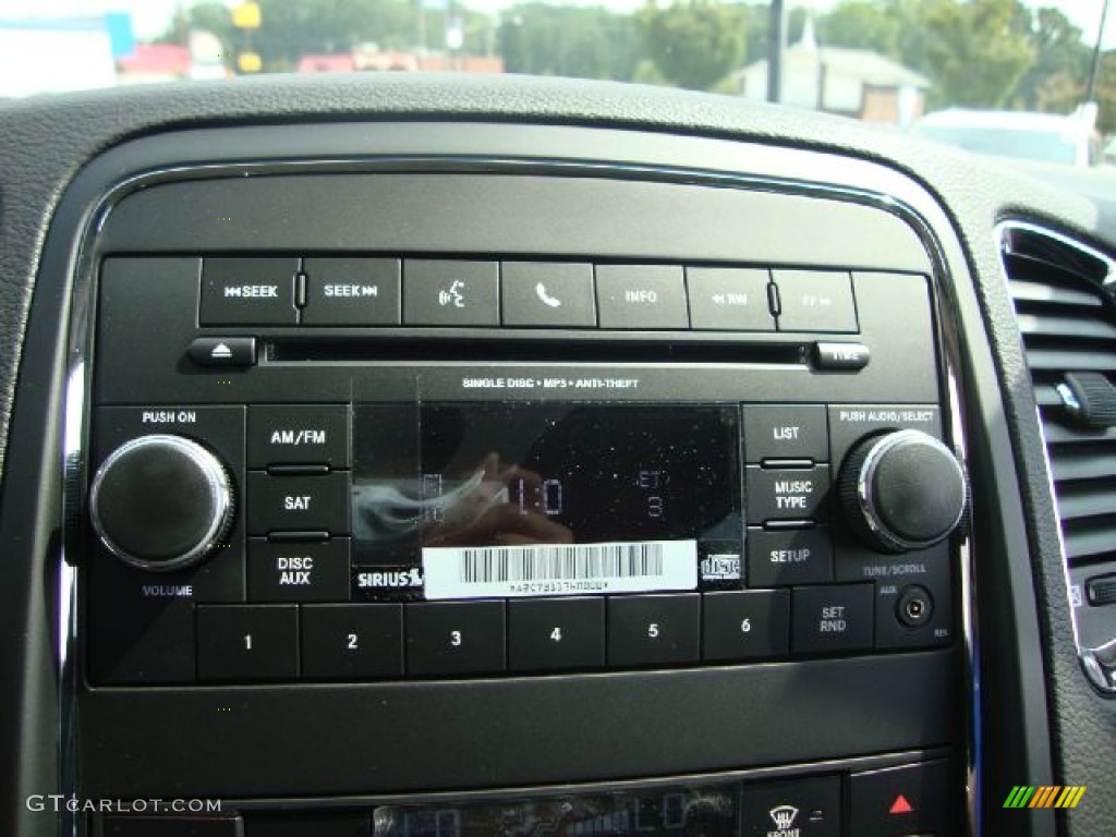 2012 Dodge Durango SXT AWD Audio System Photo #53439599