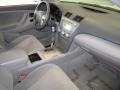 Super White - Camry LE Photo No. 24