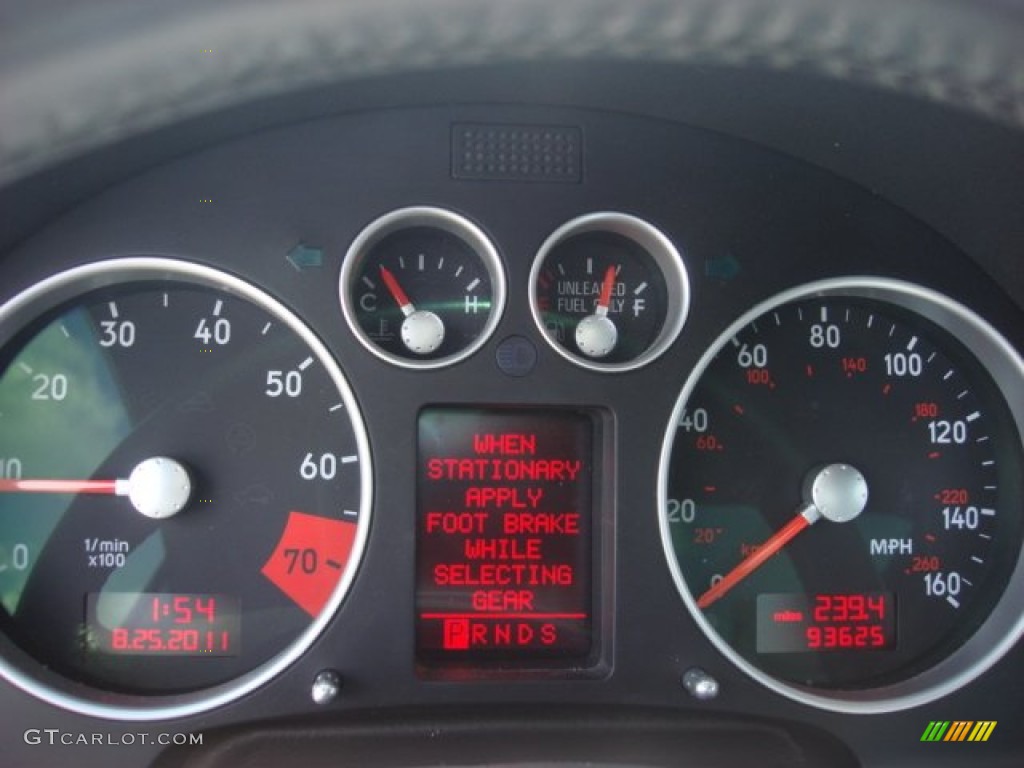 2003 Audi TT 1.8T Coupe Gauges Photo #53444603