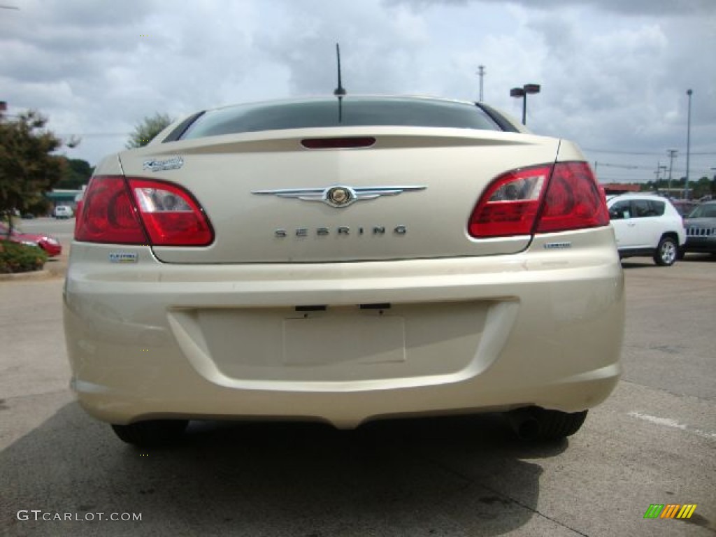 2010 Sebring Limited Sedan - White Gold / Dark Slate Gray photo #4