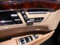 Black - S 550 Sedan Photo No. 13