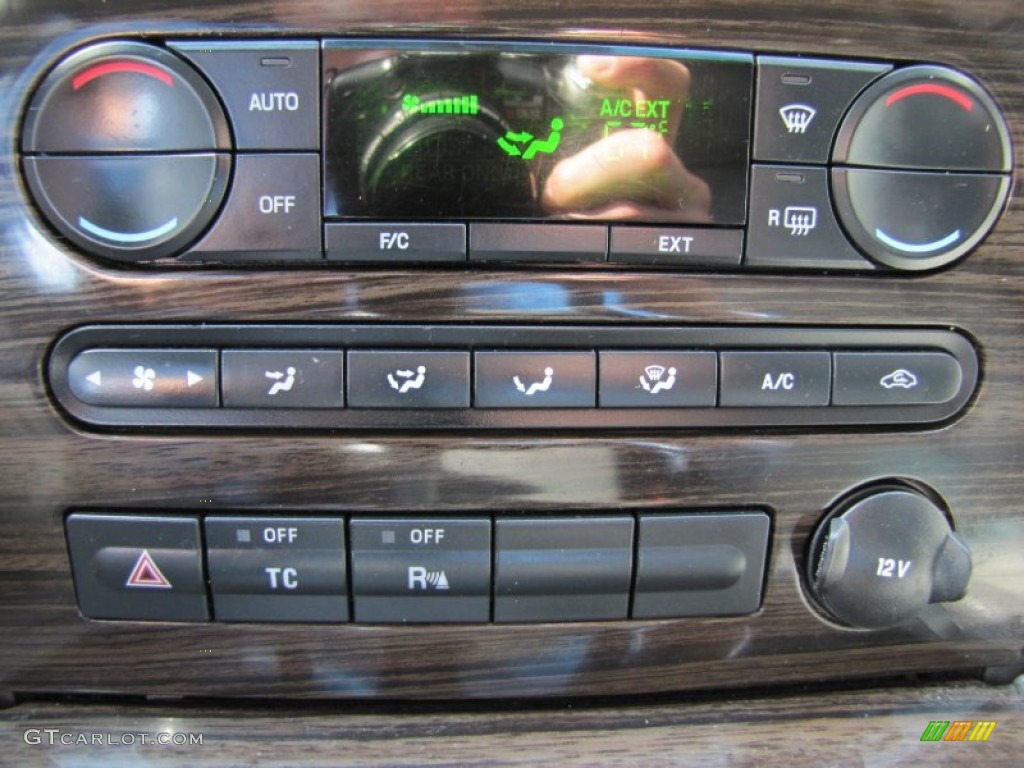 2006 Mercury Montego Luxury Controls Photo #53454351