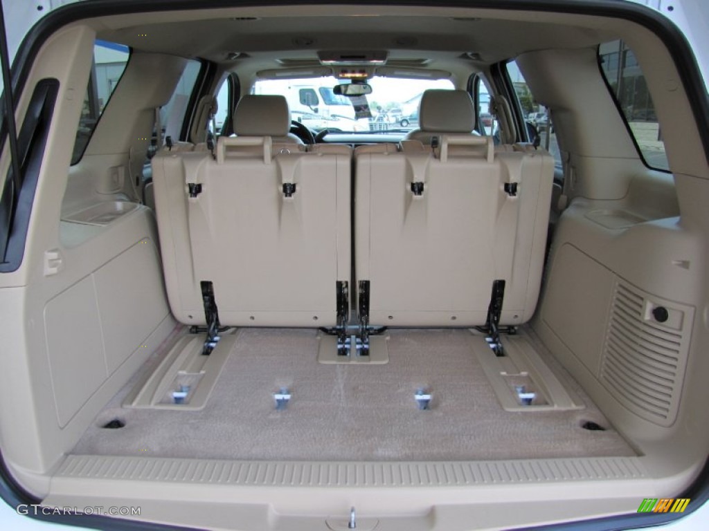 2007 Chevrolet Tahoe LTZ 4x4 Trunk Photo #53457065