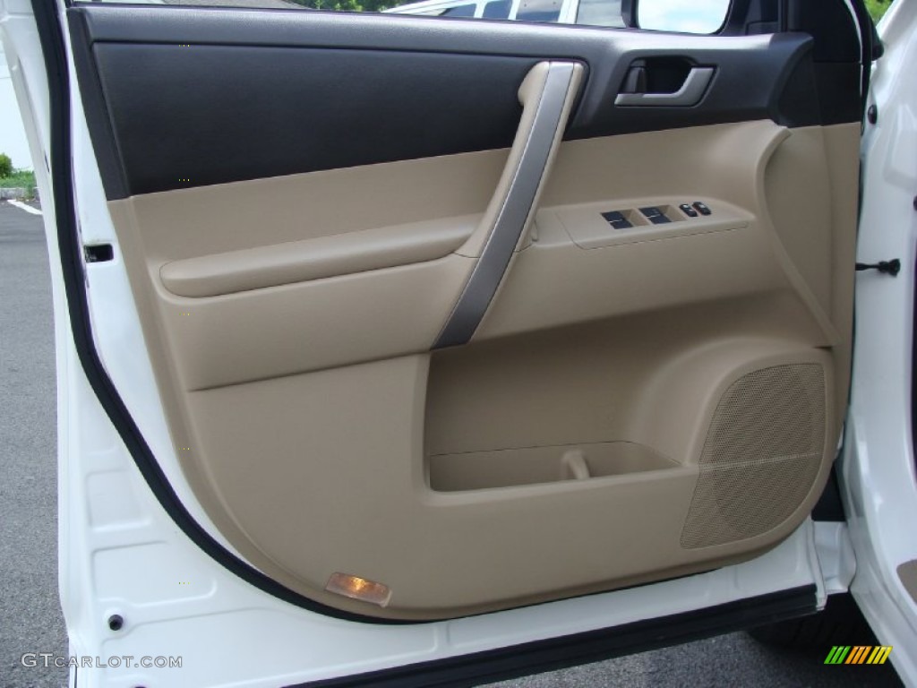 2010 Toyota Highlander SE 4WD Sand Beige Door Panel Photo #53457489