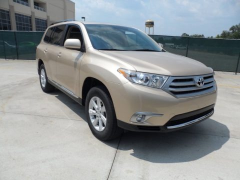 2012 Toyota Highlander SE Data, Info and Specs