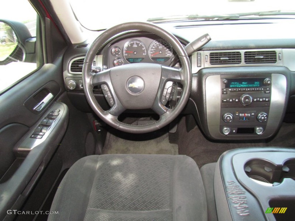 2007 Chevrolet Tahoe Ls Ebony Dashboard Photo 53459966