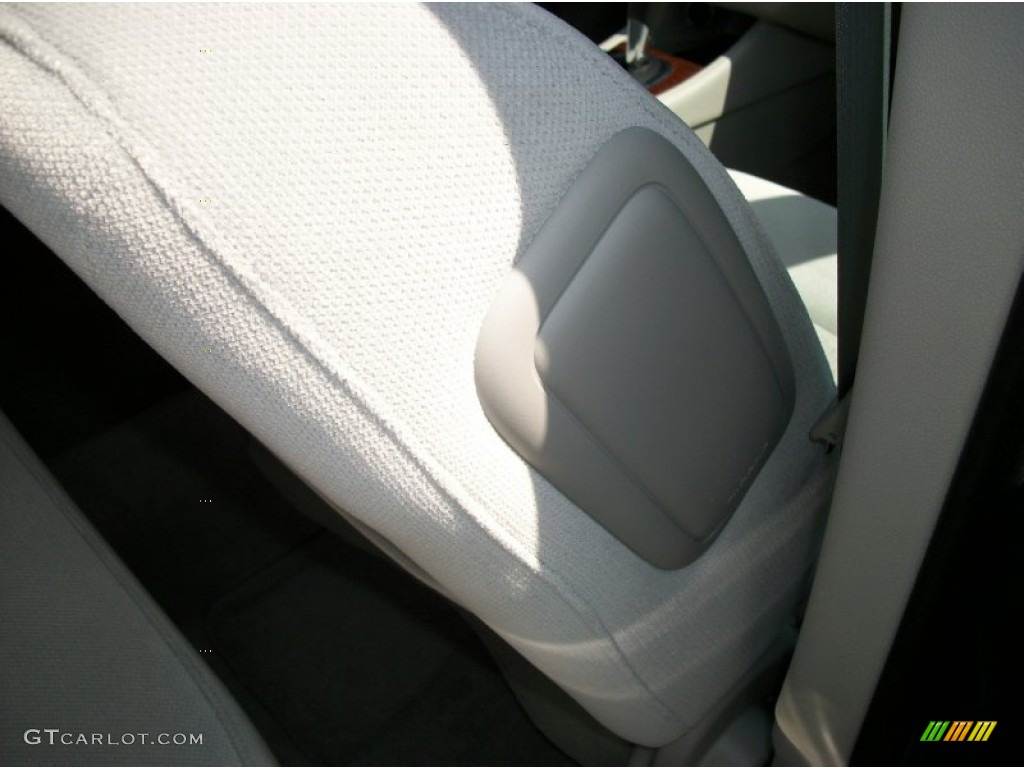 2011 Impala LT - Cyber Gray Metallic / Ebony photo #25