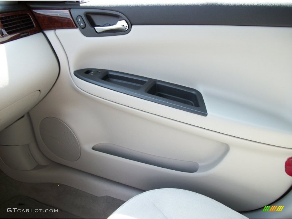 2011 Impala LT - Cyber Gray Metallic / Ebony photo #39