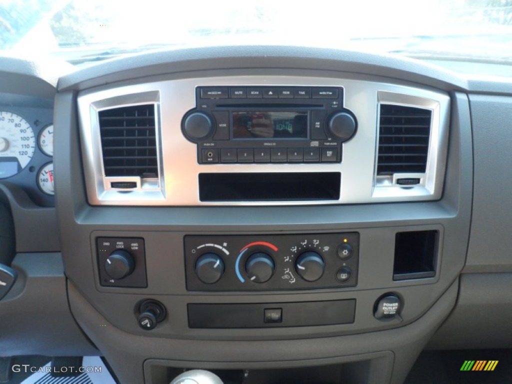 2007 Dodge Ram 2500 SLT Mega Cab 4x4 Controls Photo #53461619