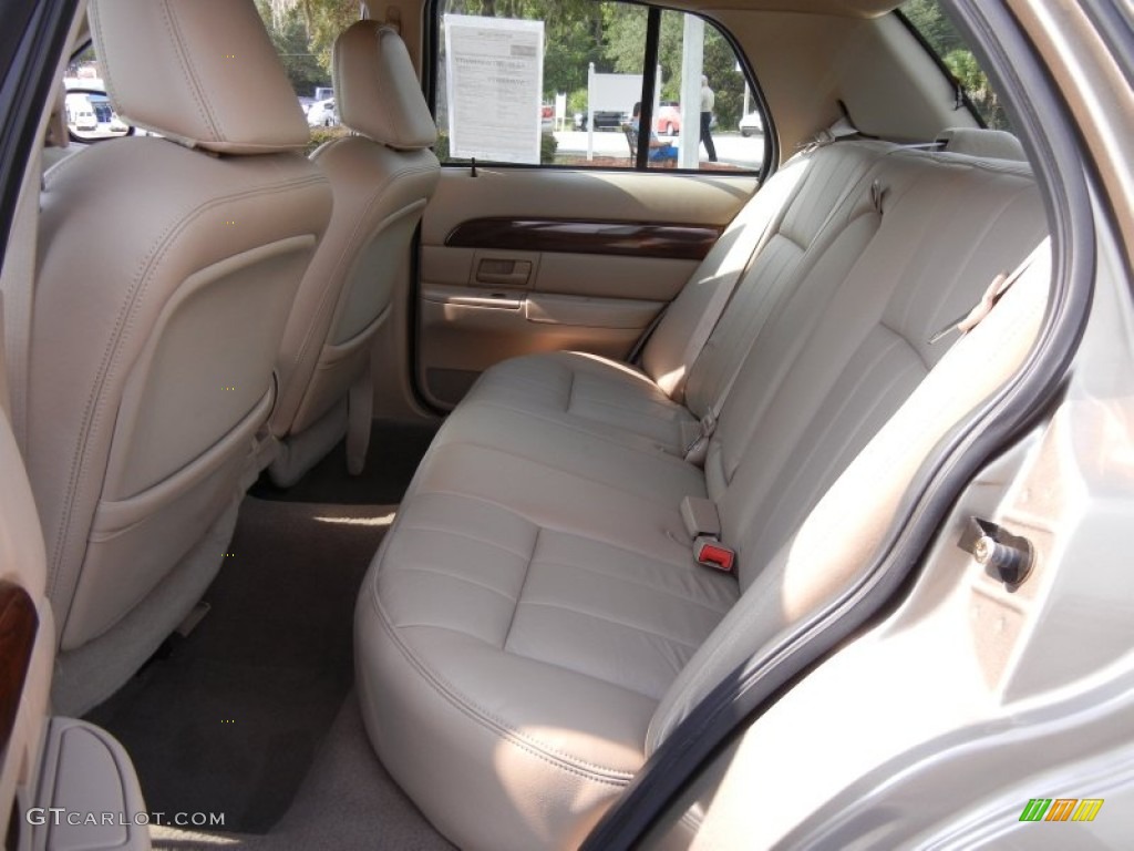 2003 Grand Marquis LS Ultimate Edition - Arizona Beige Metallic / Medium Parchment photo #16