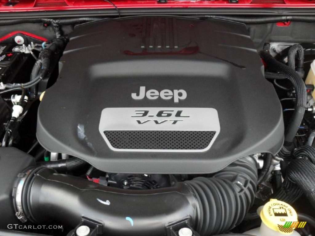 2012 Jeep Wrangler Unlimited Sahara 4x4 3.6 Liter DOHC 24-Valve VVT Pentastar V6 Engine Photo #53468017