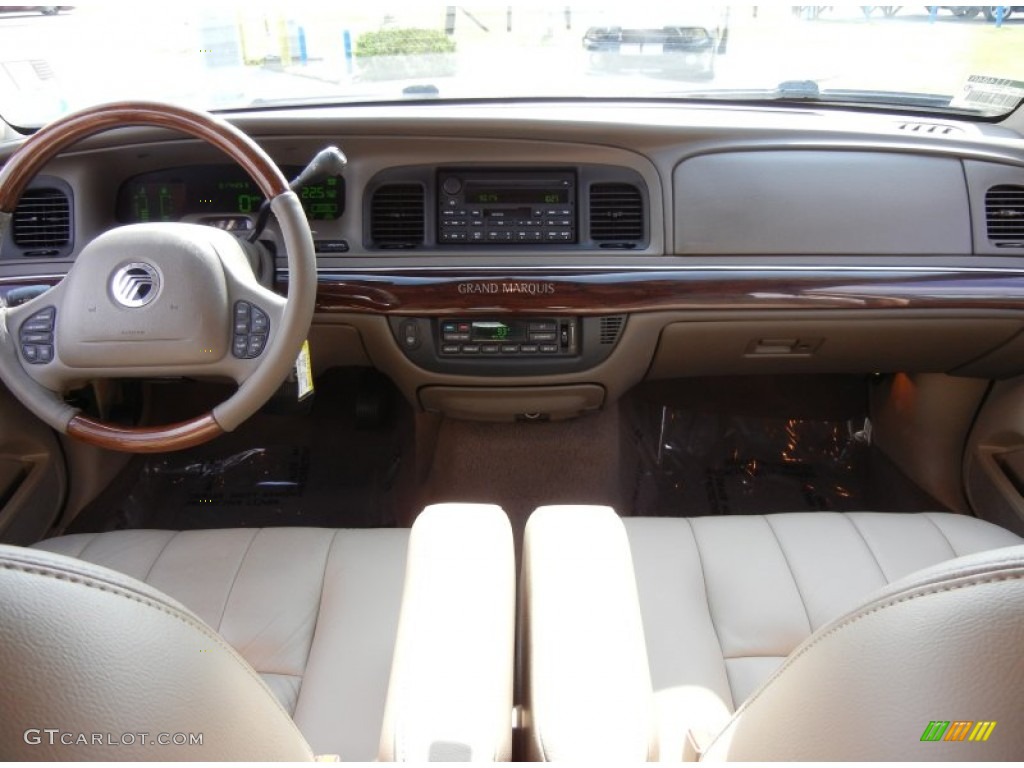 2003 Grand Marquis LS Ultimate Edition - Arizona Beige Metallic / Medium Parchment photo #20