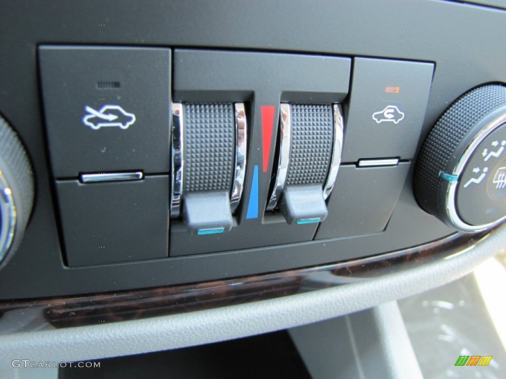 2012 Chevrolet Impala LT Controls Photo #53468154
