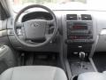 2009 Ebony Black Kia Borrego EX V6  photo #15