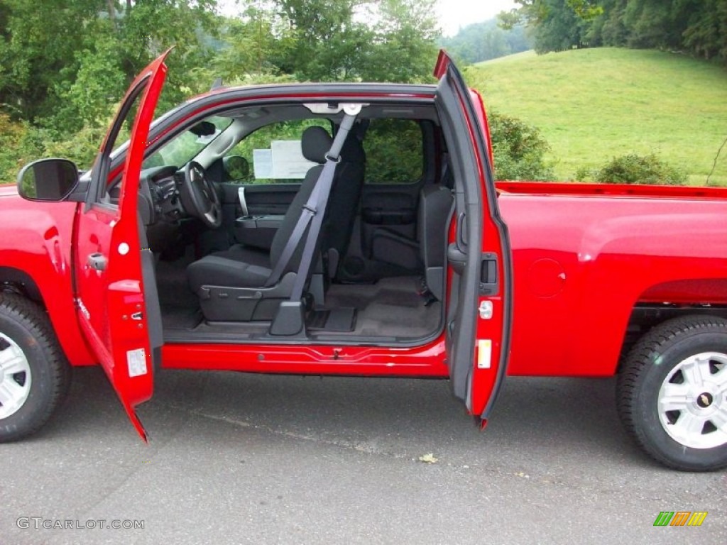 2011 Silverado 1500 LT Extended Cab 4x4 - Victory Red / Ebony photo #12