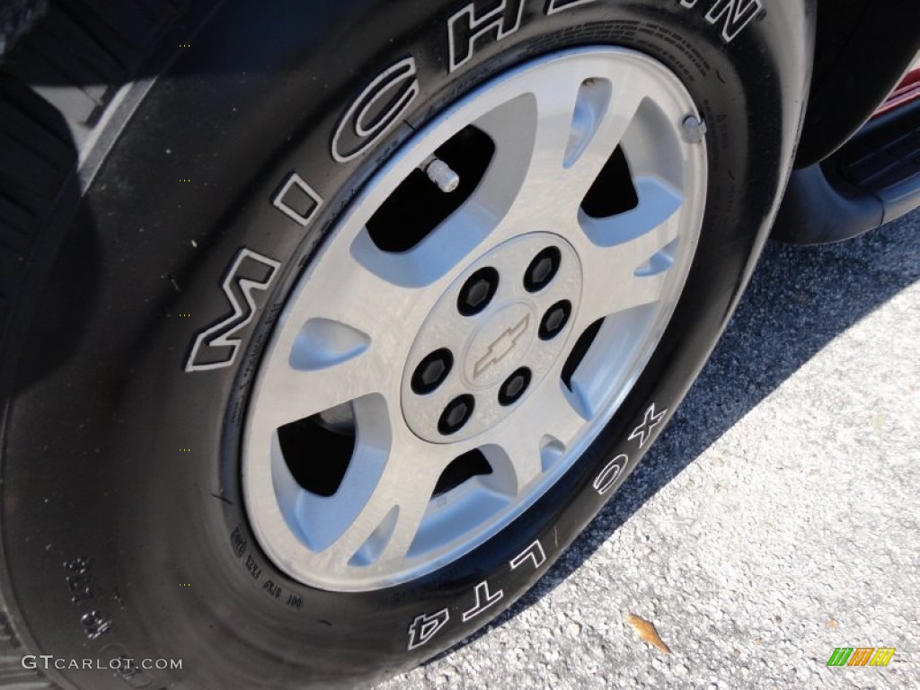 2006 Chevrolet Avalanche LT Wheel Photos