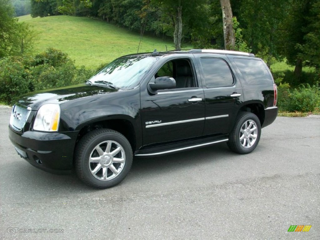 2011 Yukon Denali AWD - Onyx Black / Ebony photo #1