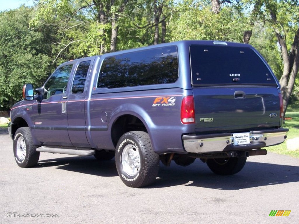 2004 F250 Super Duty Lariat SuperCab 4x4 - Medium Wedgewood Blue Metallic / Medium Flint photo #15