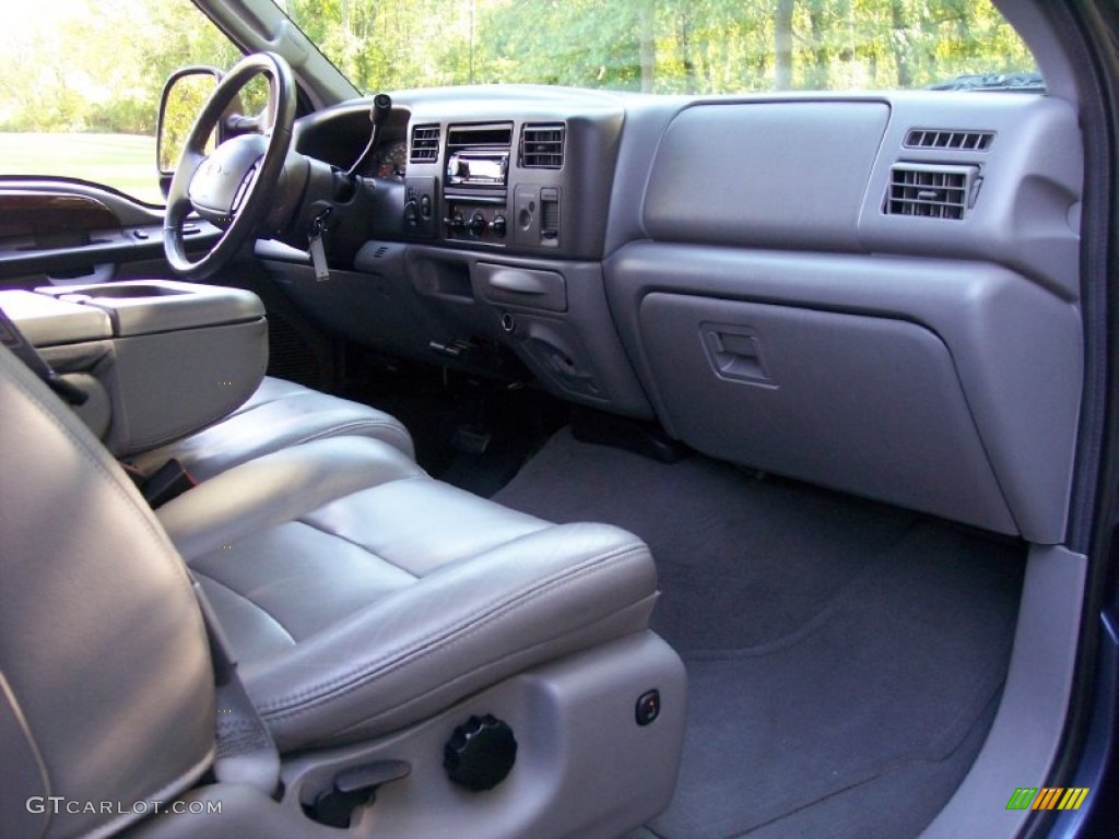 2004 F250 Super Duty Lariat SuperCab 4x4 - Medium Wedgewood Blue Metallic / Medium Flint photo #27