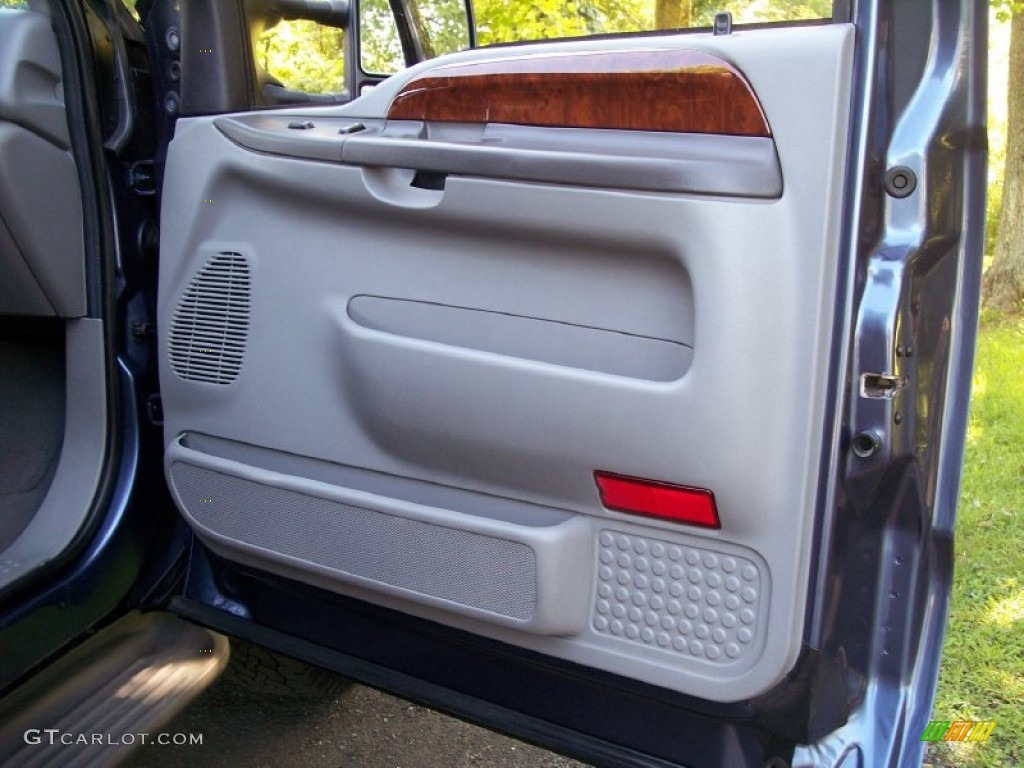 2004 F250 Super Duty Lariat SuperCab 4x4 - Medium Wedgewood Blue Metallic / Medium Flint photo #32