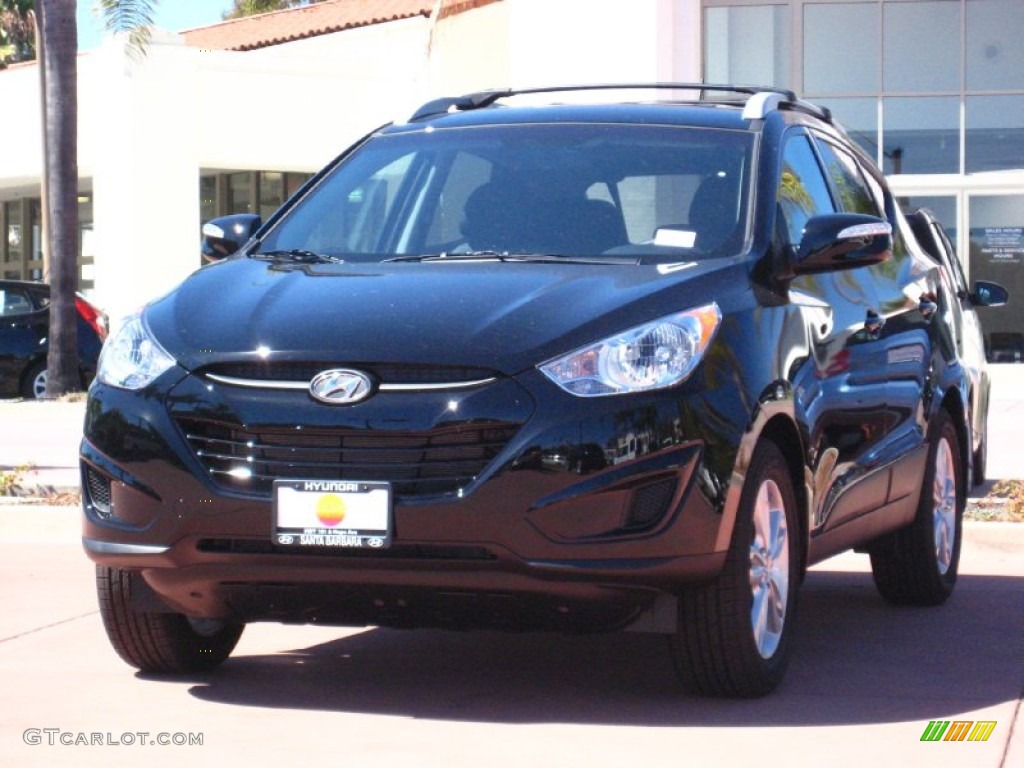 Ash Black Hyundai Tucson