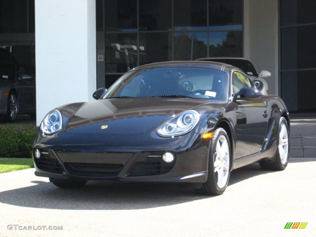 Basalt Black Metallic Porsche Cayman