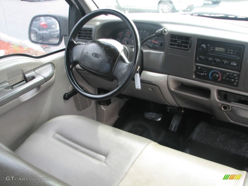 2000 Ford F250 Super Duty XL Extended Cab Medium Graphite Dashboard Photo #53474579