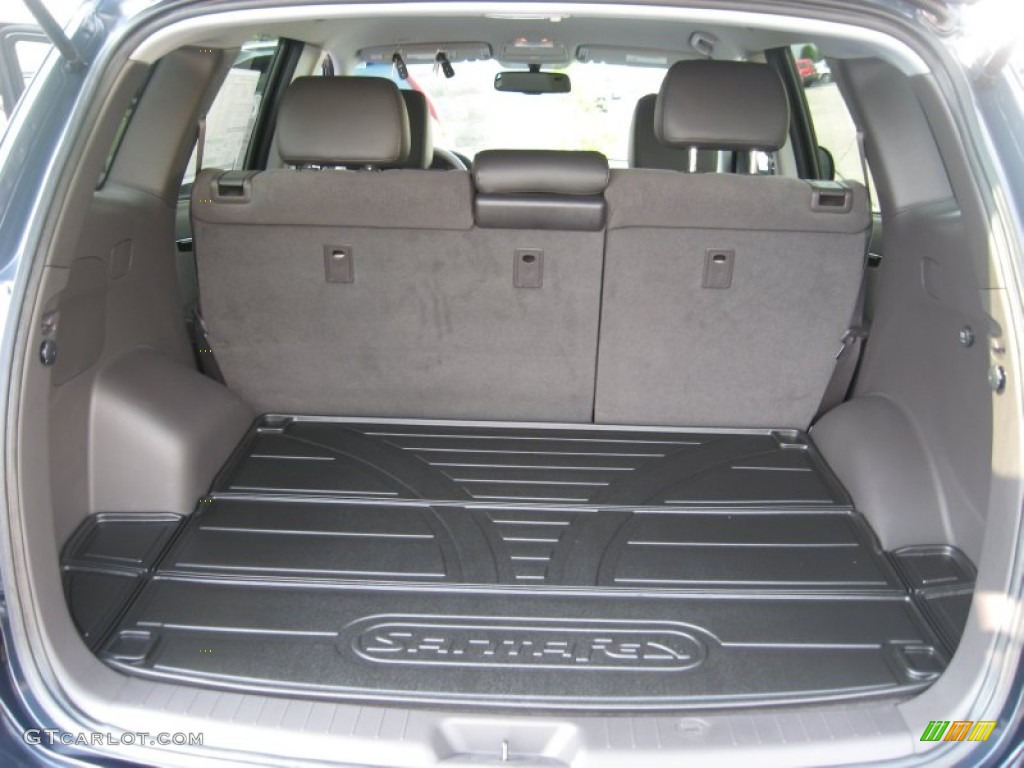 2012 Hyundai Santa Fe SE V6 Trunk Photos