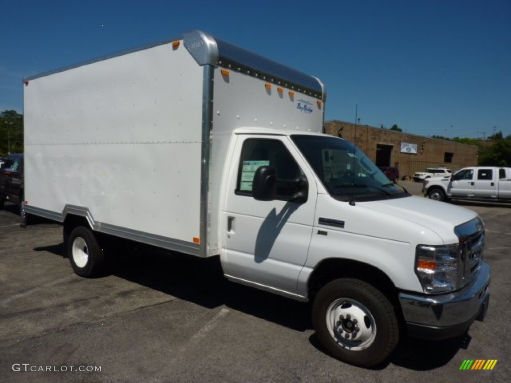 Oxford White 2011 Ford E Series Cutaway E350 Commercial Moving Truck Exterior Photo #53475139