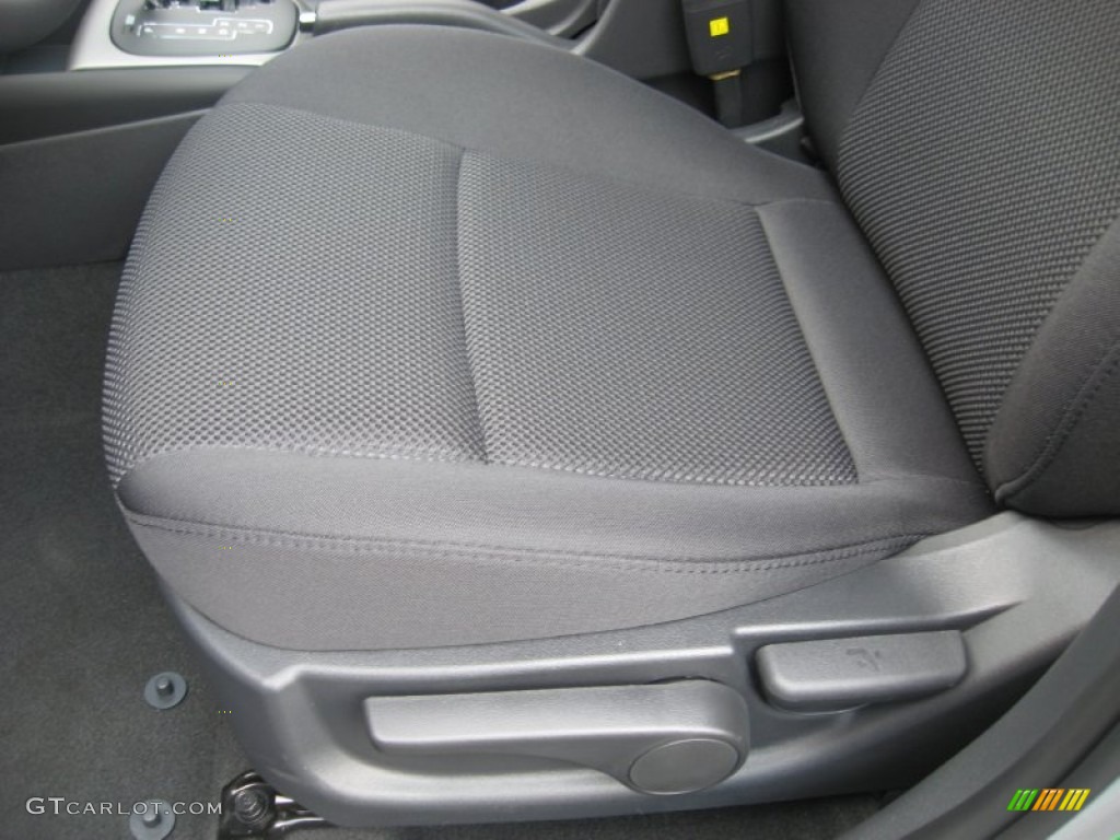 2012 Elantra GLS Touring - Shimmering Silver / Black photo #14