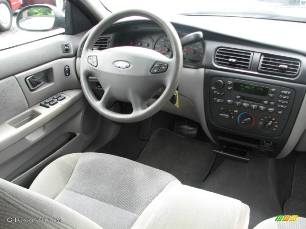 2000 Ford Taurus SES Medium Graphite Dashboard Photo #53475646