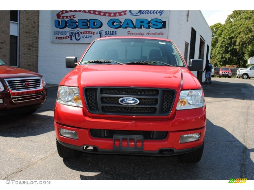 2005 F150 FX4 SuperCab 4x4 - Bright Red / Medium Flint Grey photo #2