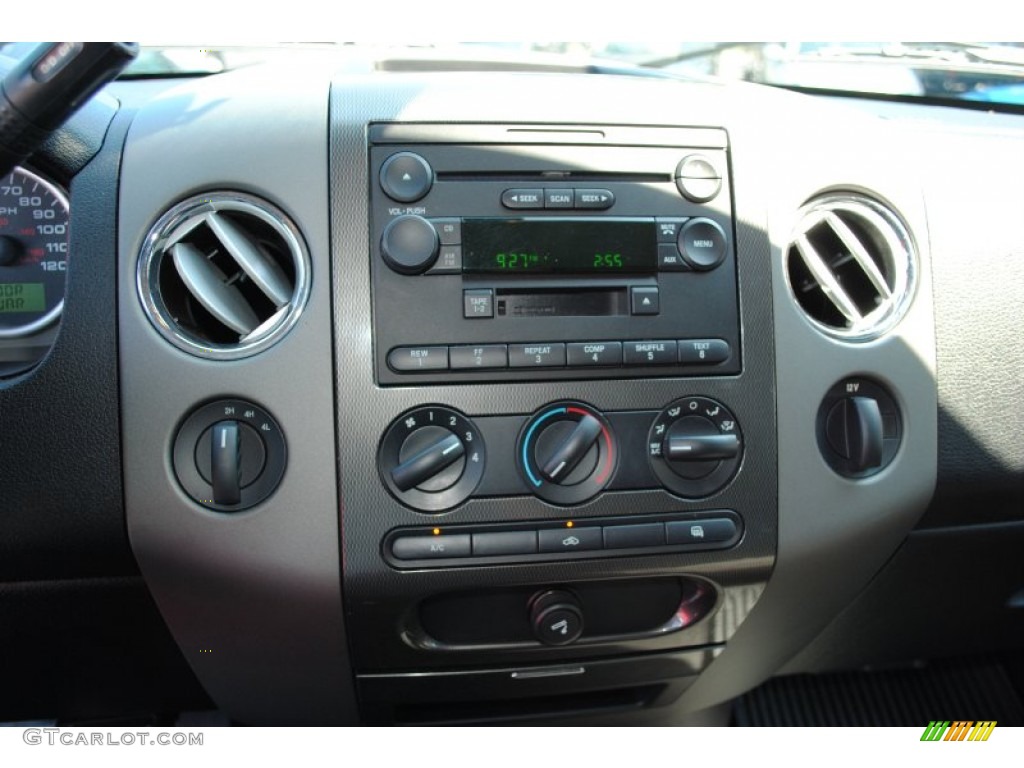 2005 F150 FX4 SuperCab 4x4 - Bright Red / Medium Flint Grey photo #10