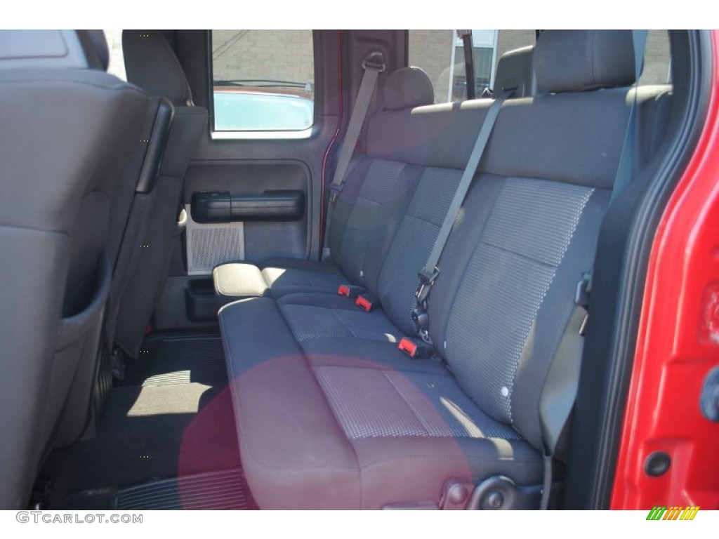 2005 F150 FX4 SuperCab 4x4 - Bright Red / Medium Flint Grey photo #12