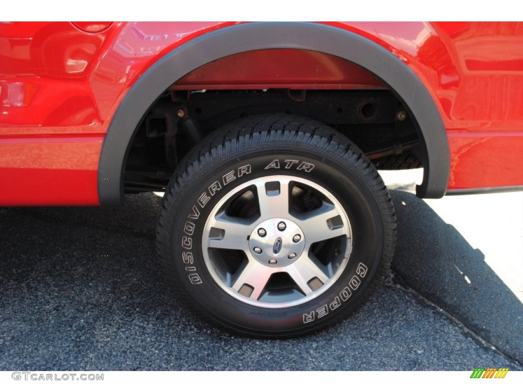 2005 F150 FX4 SuperCab 4x4 - Bright Red / Medium Flint Grey photo #14