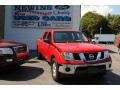 Red Alert - Frontier SE Crew Cab Photo No. 6