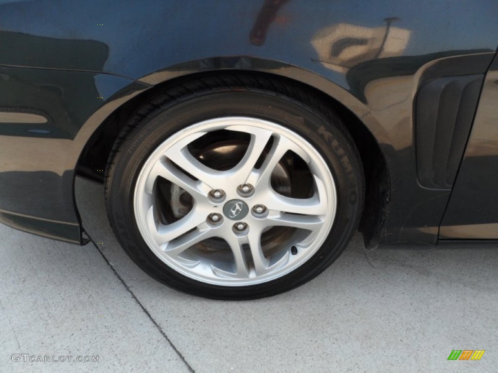2004 Hyundai Tiburon GT Wheel Photo #53480539