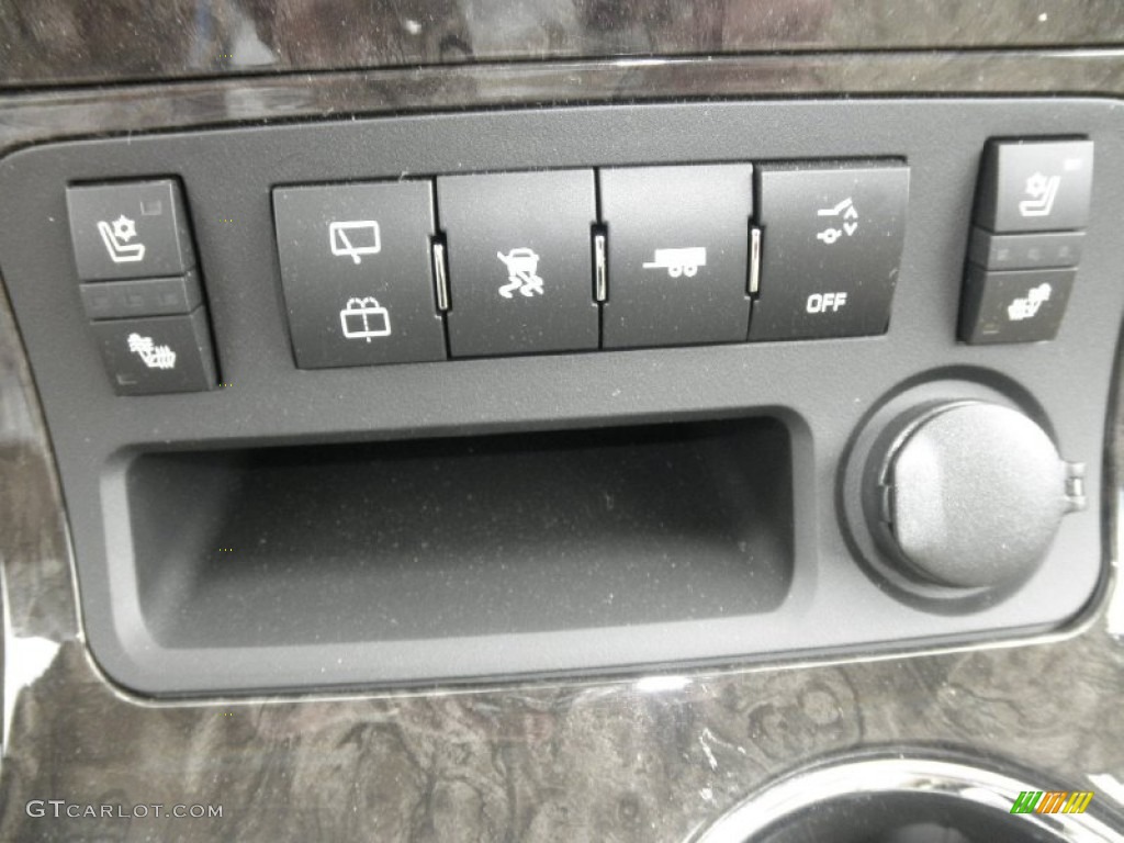 2012 GMC Acadia Denali AWD Controls Photo #53480938