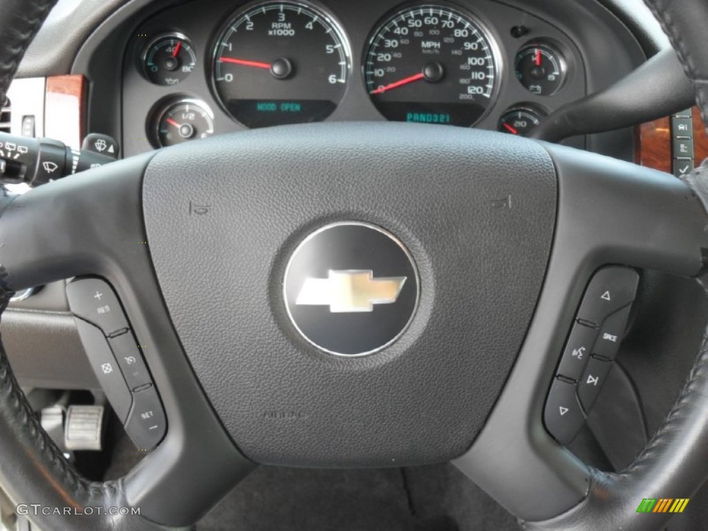 2008 Chevrolet Suburban 1500 LTZ 4x4 Controls Photo #53481936
