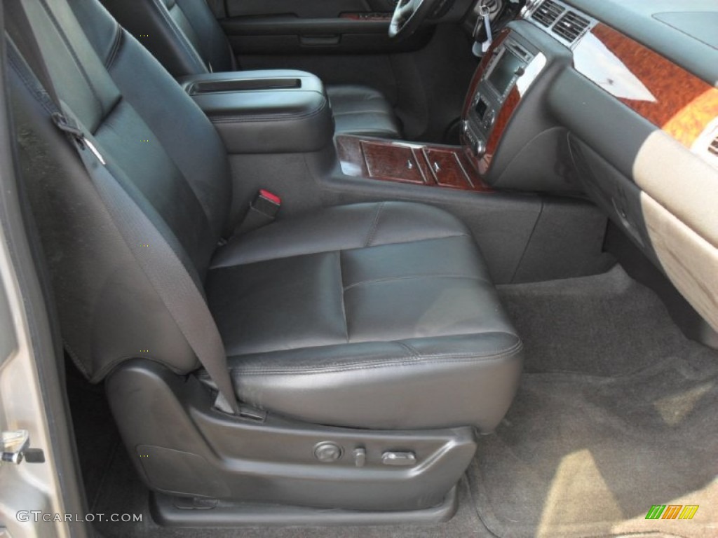 Ebony Interior 2008 Chevrolet Suburban 1500 LTZ 4x4 Photo #53482091