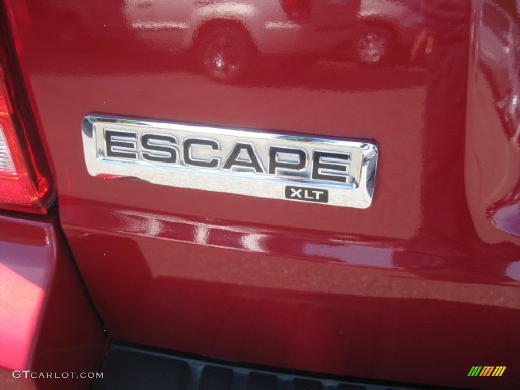 2009 Escape XLT V6 4WD - Sangria Red Metallic / Stone photo #18