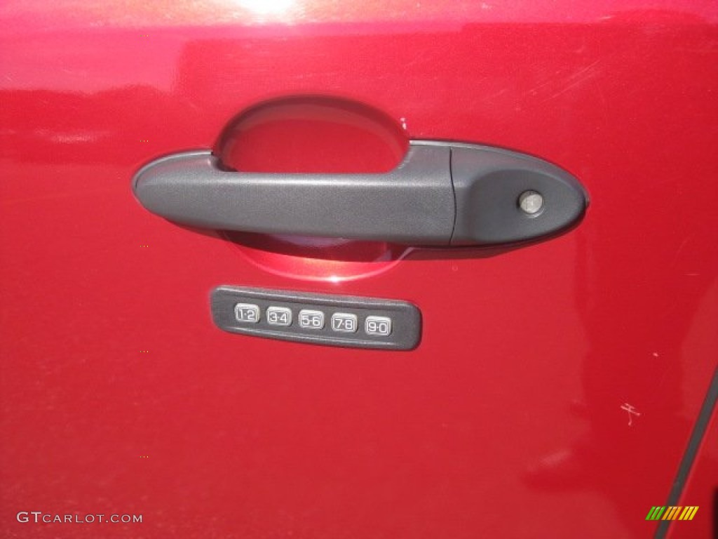 2009 Escape XLT V6 4WD - Sangria Red Metallic / Stone photo #19