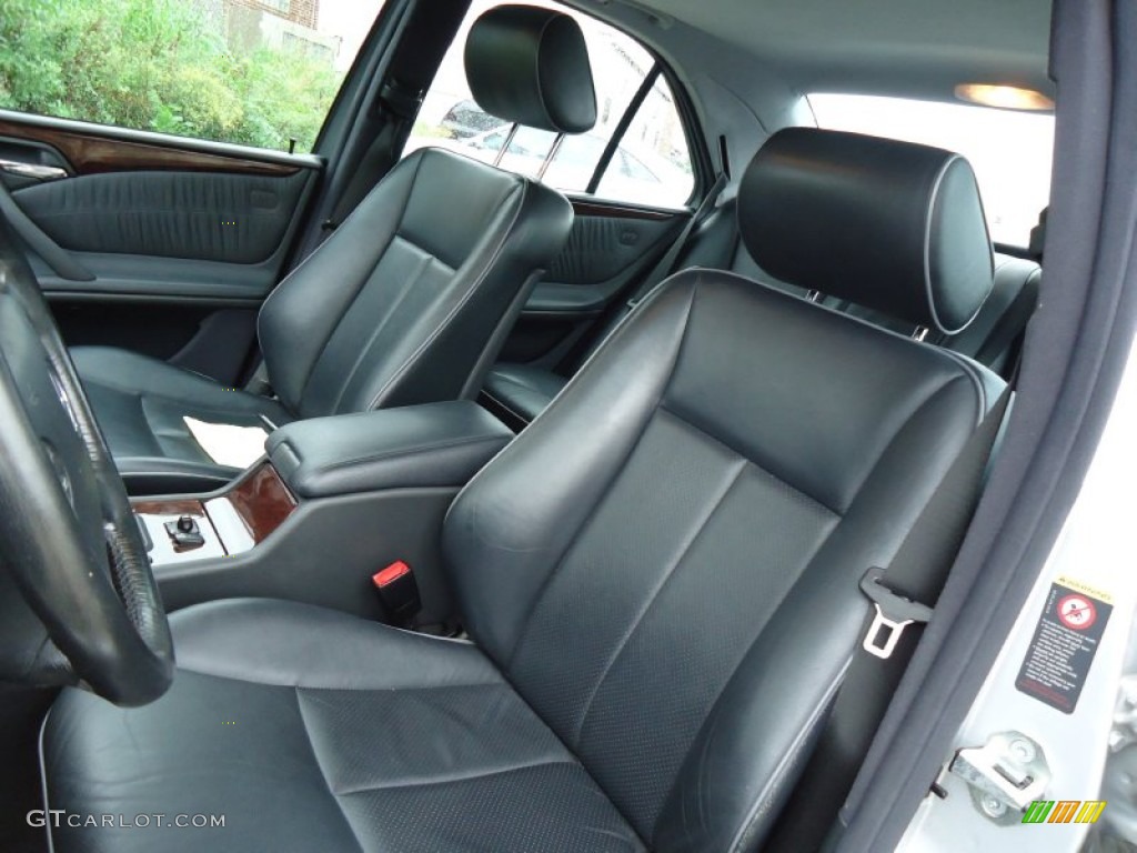 Charcoal Interior 2001 Mercedes-Benz E 320 4Matic Sedan Photo #53486356