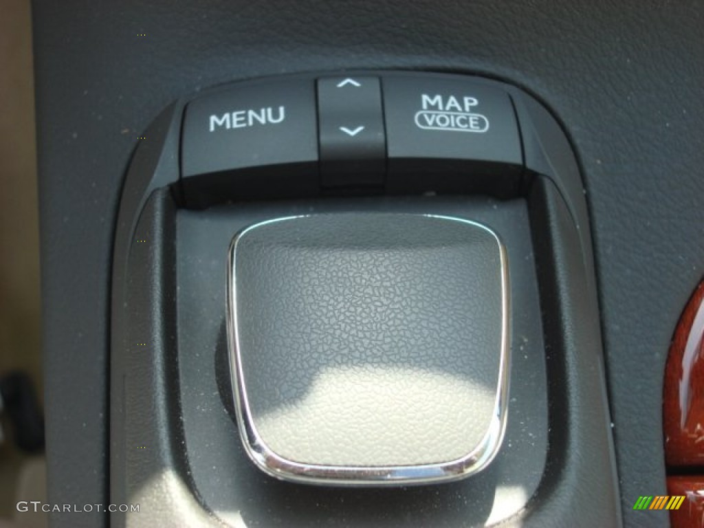 2010 Lexus RX 350 AWD Controls Photo #53486447