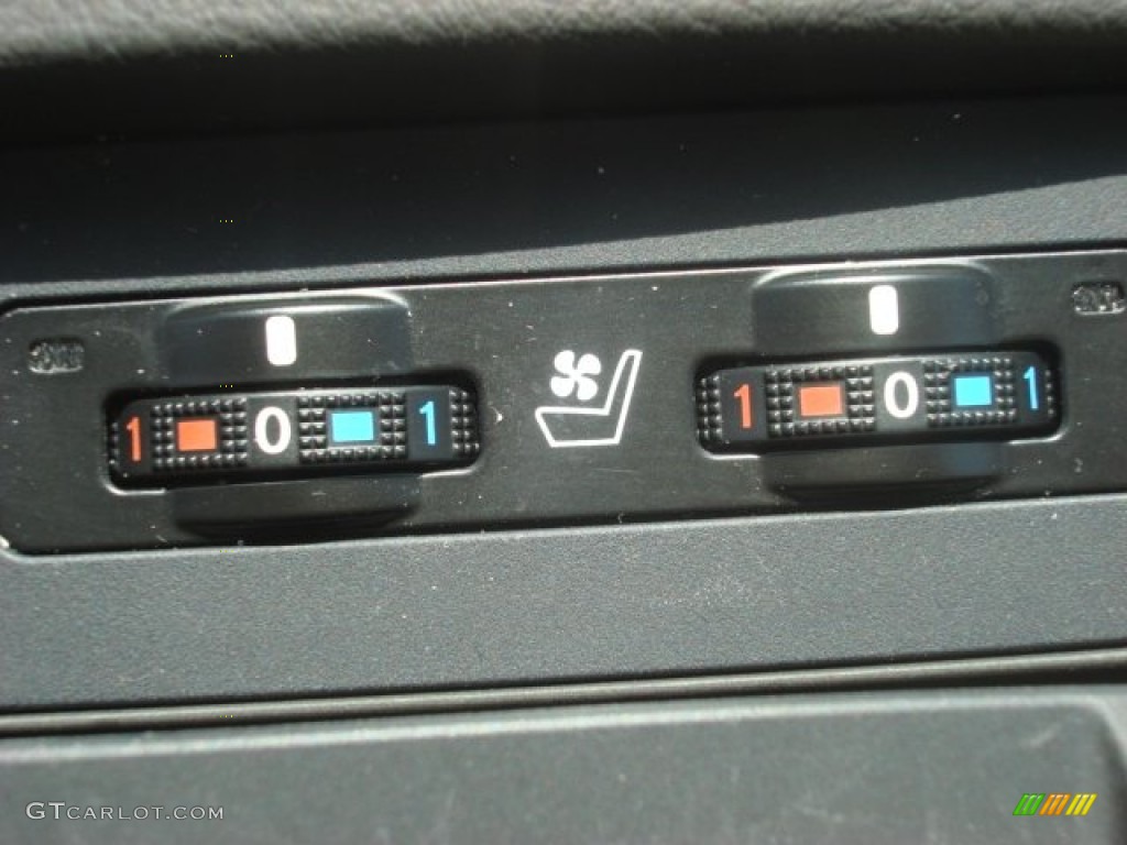 2010 Lexus RX 350 AWD Controls Photo #53486501