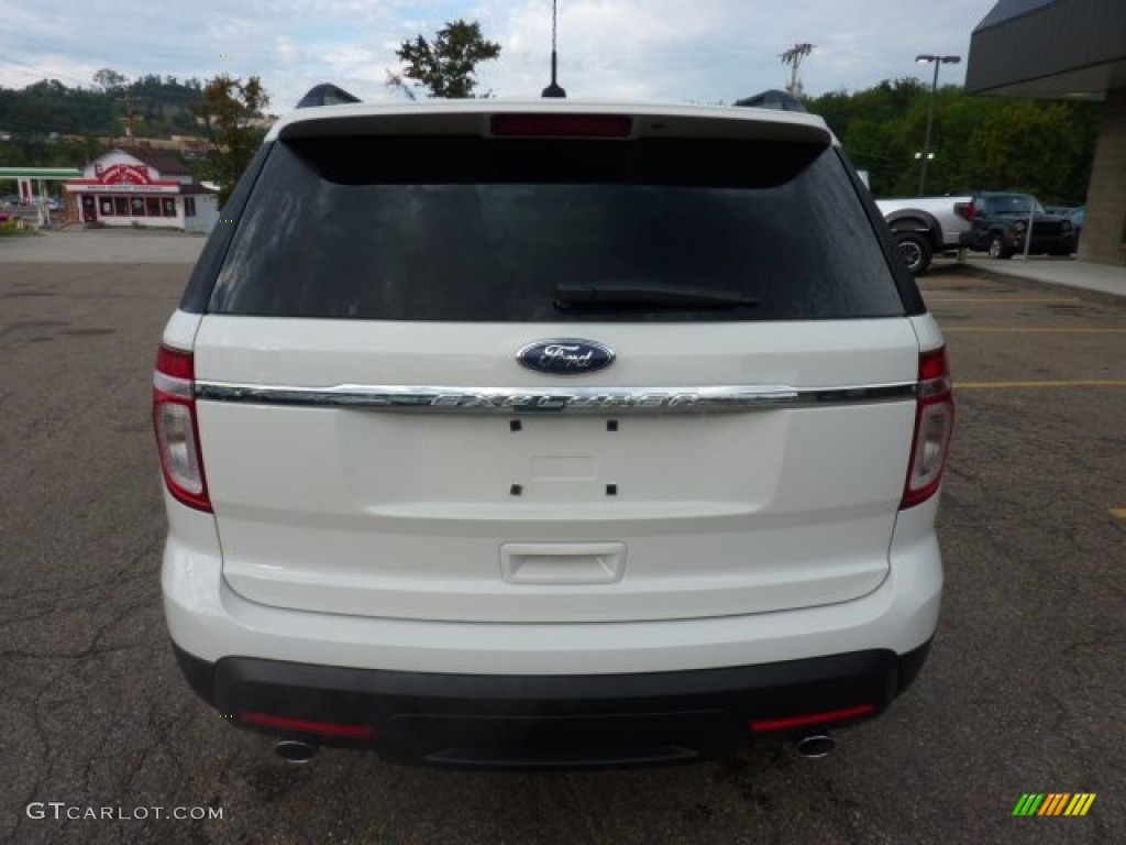 2012 Explorer FWD - White Suede / Medium Light Stone photo #3