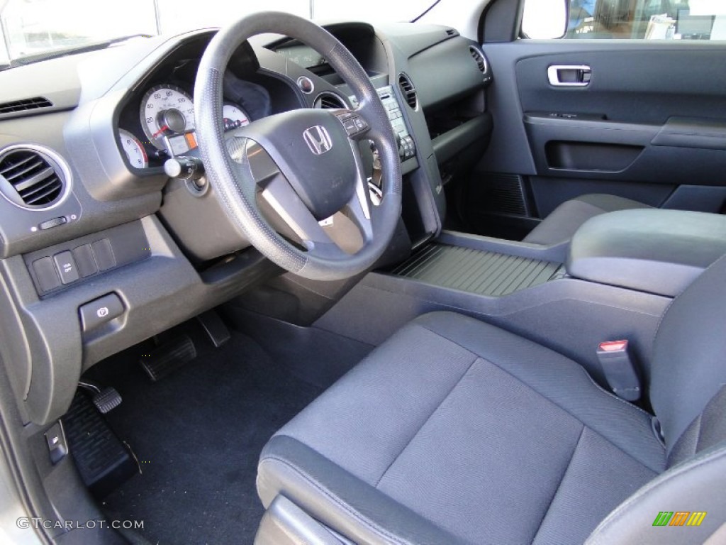 Gray Interior 2009 Honda Pilot LX Photo #53487842
