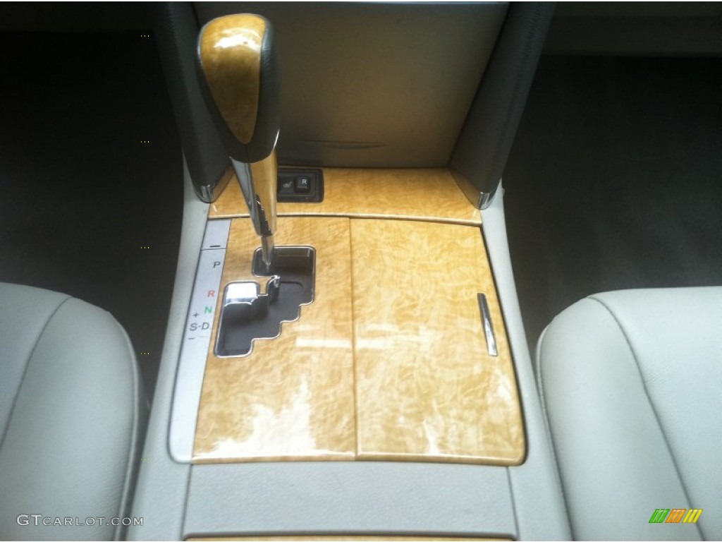 2007 Camry XLE V6 - Black / Bisque photo #16