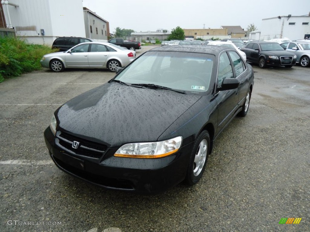 1999 Accord EX Sedan - Flamenco Black Pearl / Charcoal photo #2