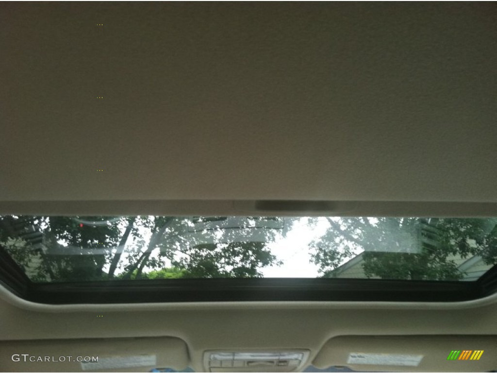 2007 Camry XLE V6 - Black / Bisque photo #22